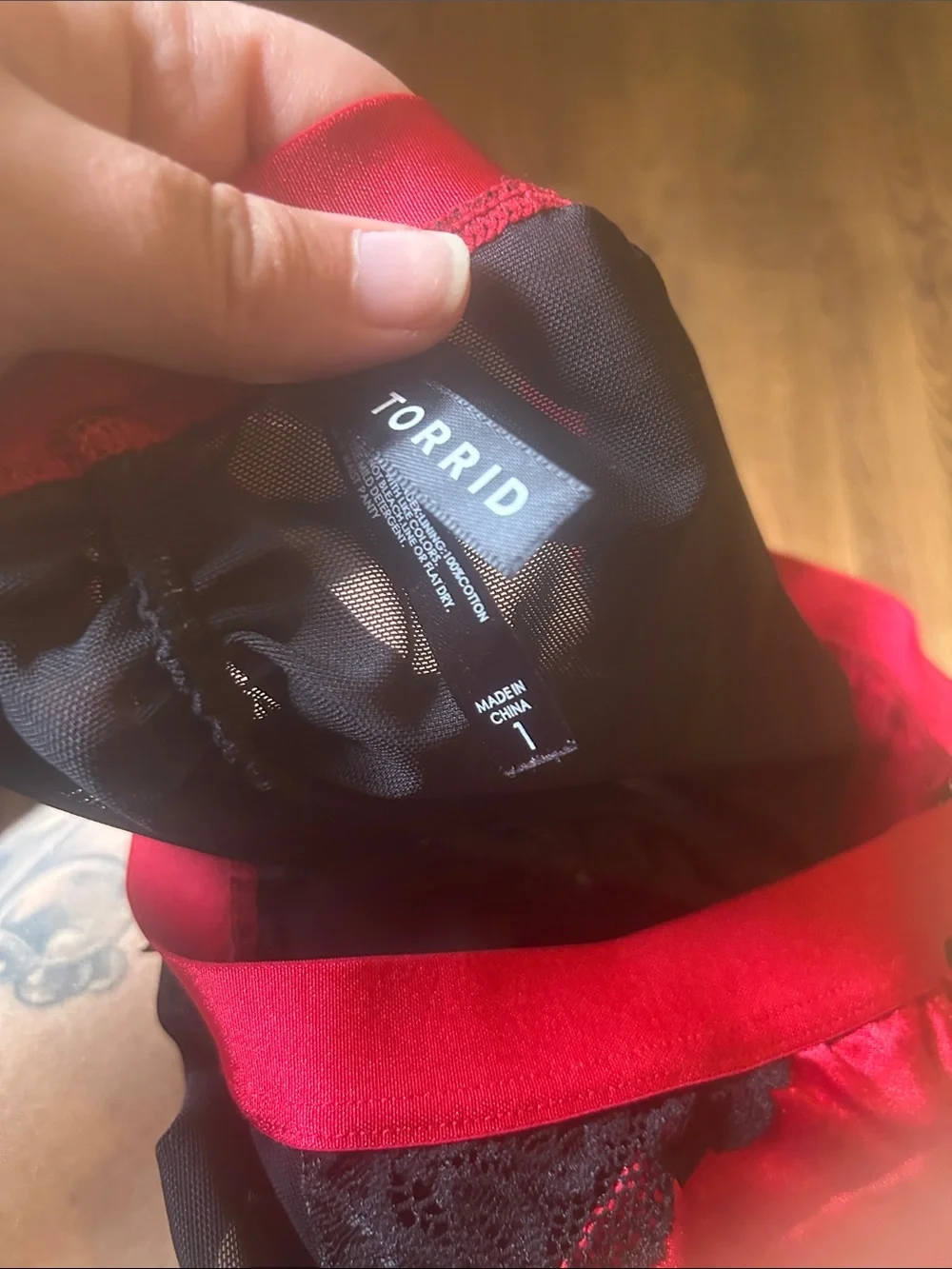 Torrid size 1 Red and Black Satin Lace Garter Briefs - Picture 4 of 4